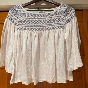 Gap Smocked White with Blue Swing Top with Bell Sleeves in Size Small 3/4 Sleeve
